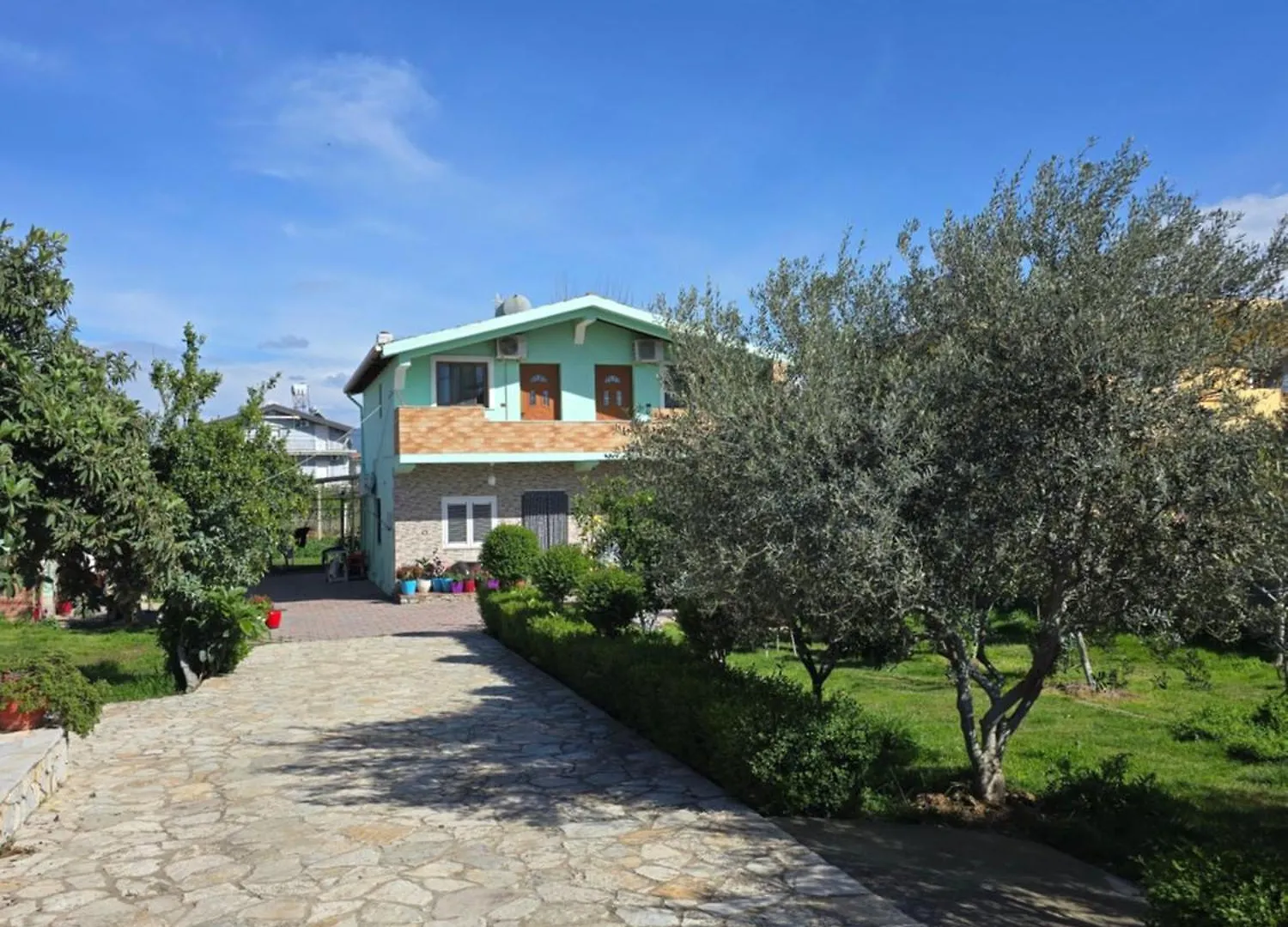 Apartamento Summer Tale Rooms Lezhë